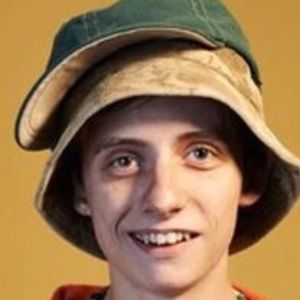 Meet your Posher, Emelia